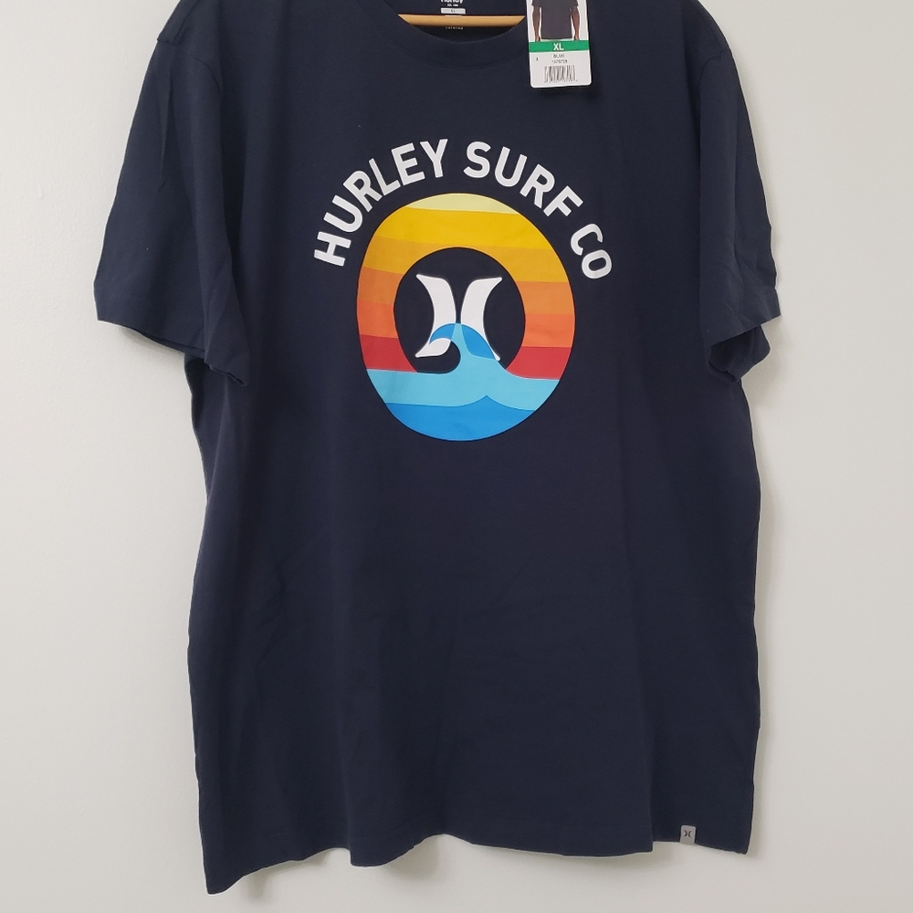 Hurley Surf Co Graphic Tee - Multicolor. Size XL